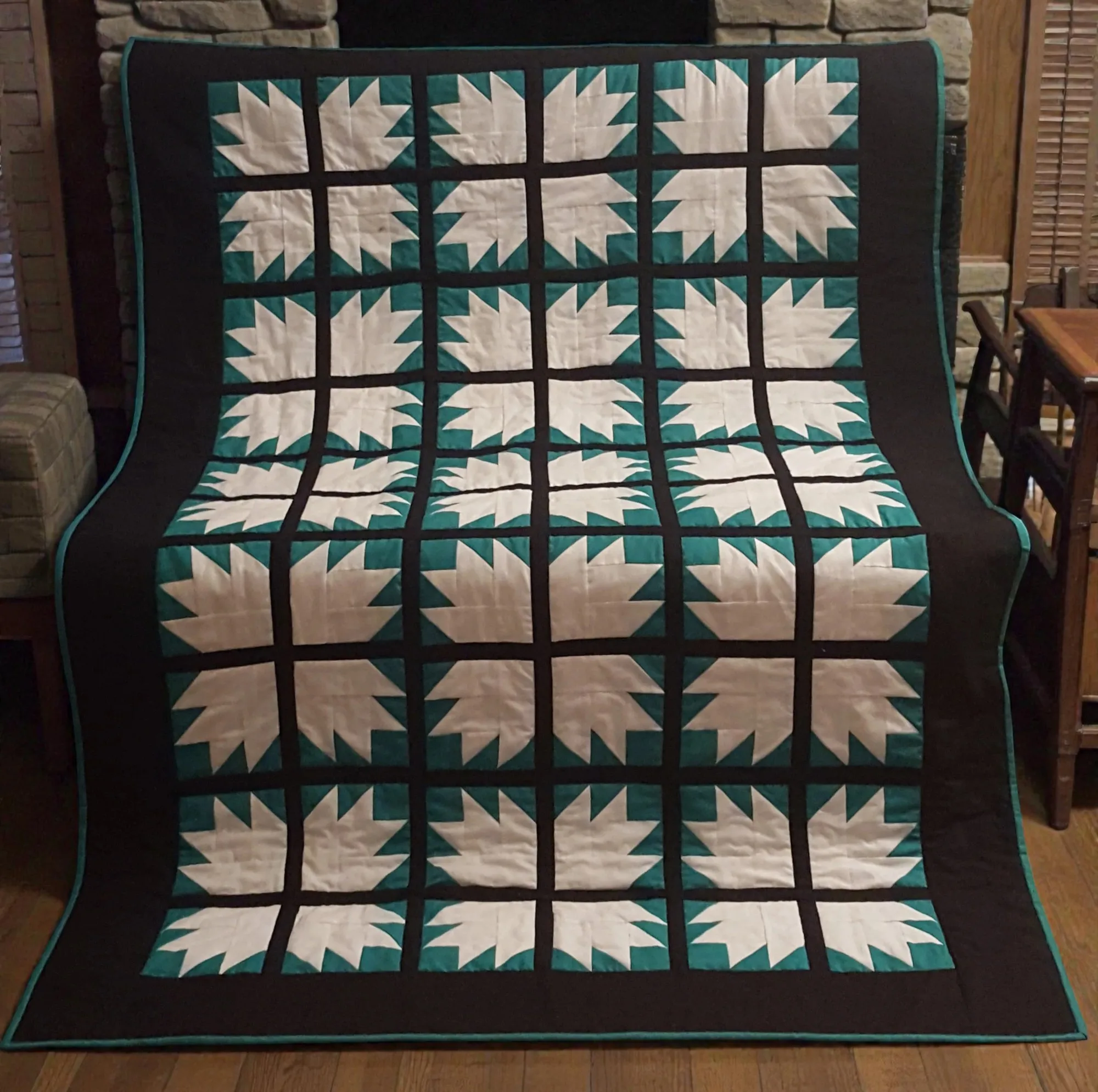 Quilt "Bear Paw"